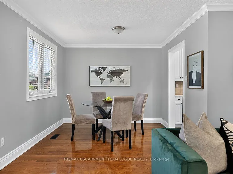 1444 Paddington Ct — Photo 9