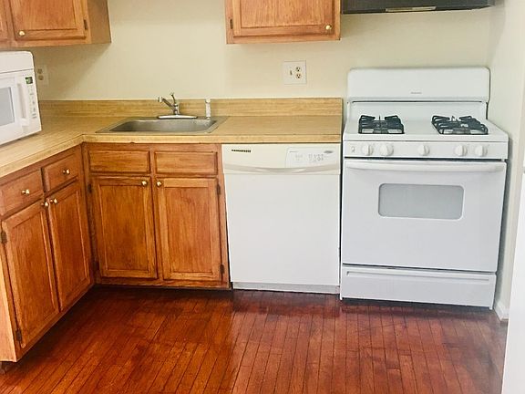 4th image of 3520 Nexus Ct