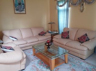 5540 Mallard Ln, Hoffman Estates, IL 60192