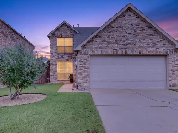 933 Highgate Dr, Lewisville, TX 75067