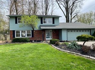 6004 Monarch Dr, Fort Wayne, IN