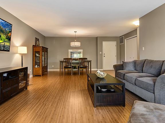 4th image of 501 Lake Hinsdale Dr APT 208
