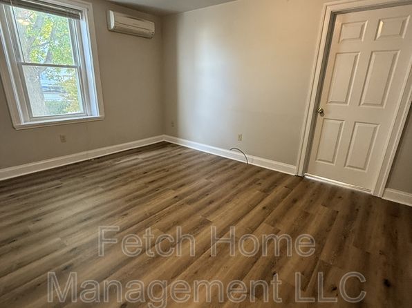 243 Old Leacock Rd UNIT A