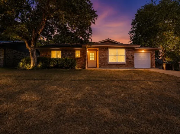 2100 NW 3rd Ave, Mineral Wells, TX 76067