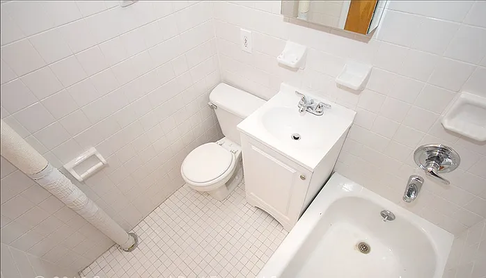 Rented by Copperwood Real Estate | media 13