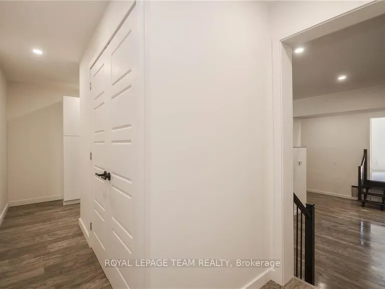177 Cathcart St #A — Photo 13