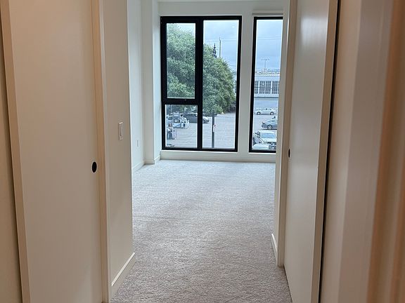4th image of 395 6th St Floor 2