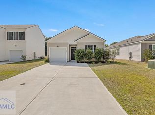 147 Hazy Ln, Hinesville, GA 31313