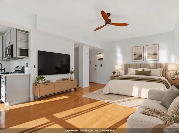 9060 Palisade Avenue image 1 of 29
