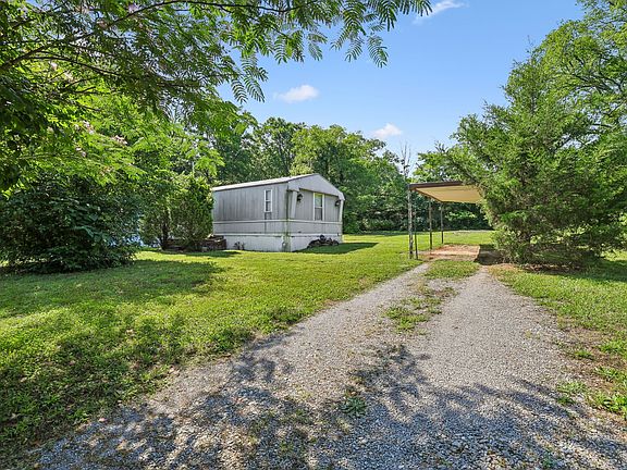 2nd image of 10897 Bunker Hill Rd