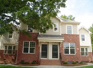 213 Chamberlain St, Raleigh, NC 27607