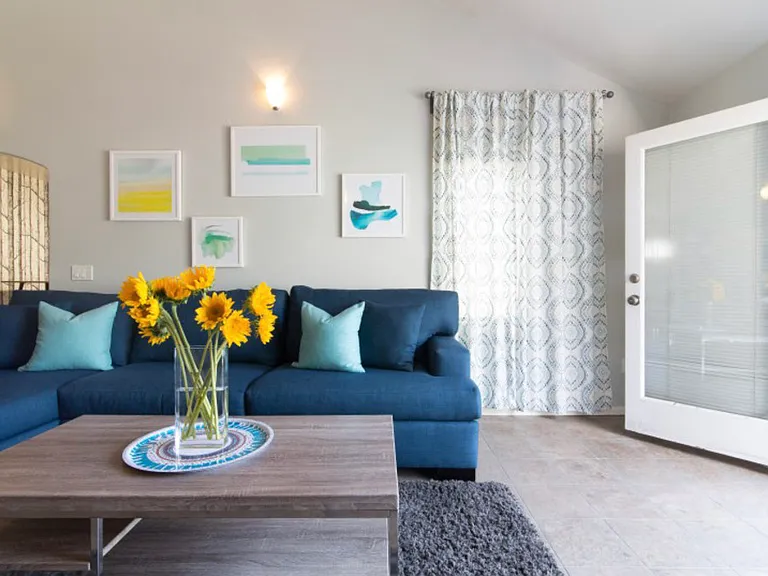 1705 Logan Ave #B — Photo 3