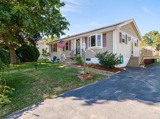 14 Herbert Dr, Scarborough, ME 04074