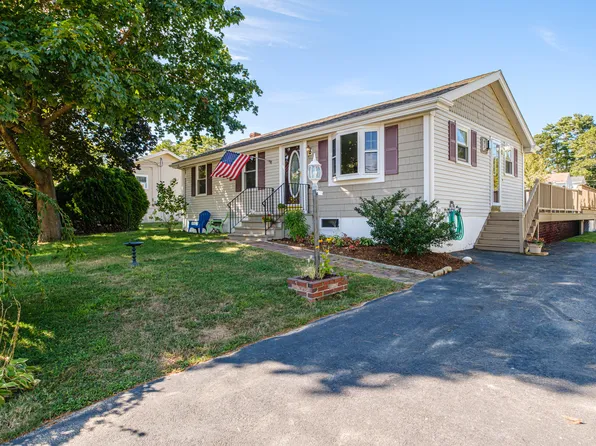 14 Herbert Drive, Scarborough, ME 04074