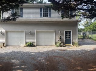 30 Chocklett Ln, Lexington, VA 24450