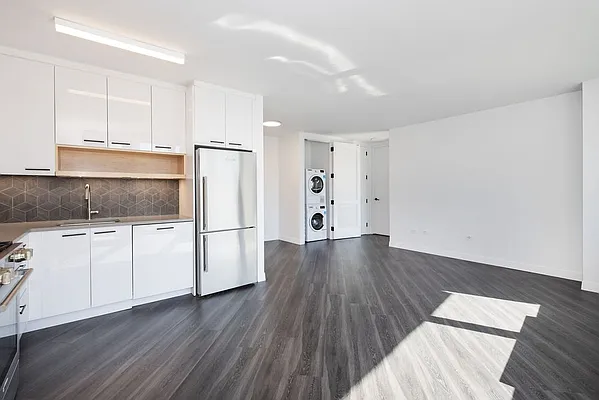 Rented by The Dermot Realty Management Company | media 34