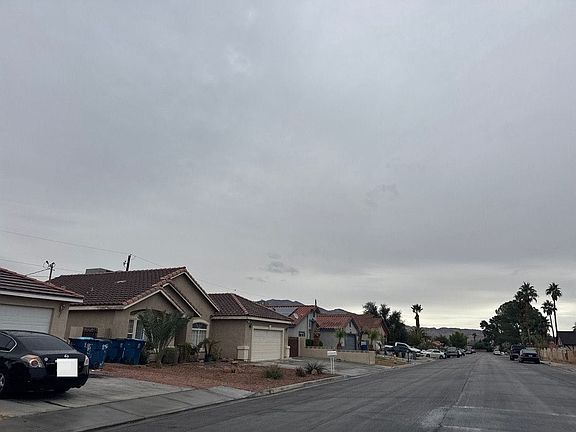 4th image of 4825 Patterson Ave