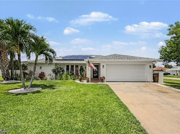 618 SE 11th Pl, Cape Coral, FL 33990