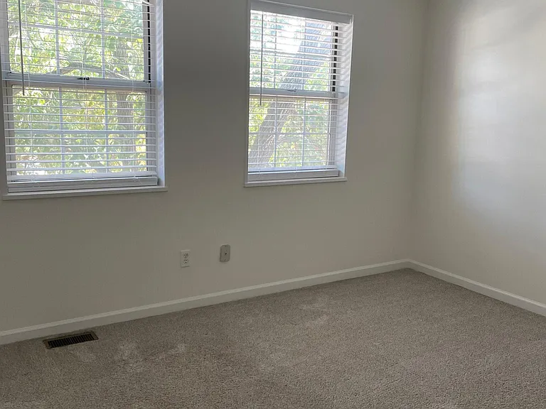 9143 N Swan Cir — Photo 9