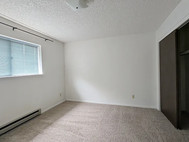 1678 Riverside Ave #12 — Photo 13