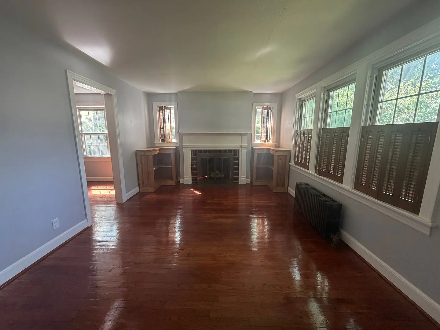 Lovely Single Family Home For Rent — Photo 2