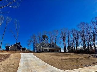 1574 Red Cedar Rd, Commerce, GA 30530