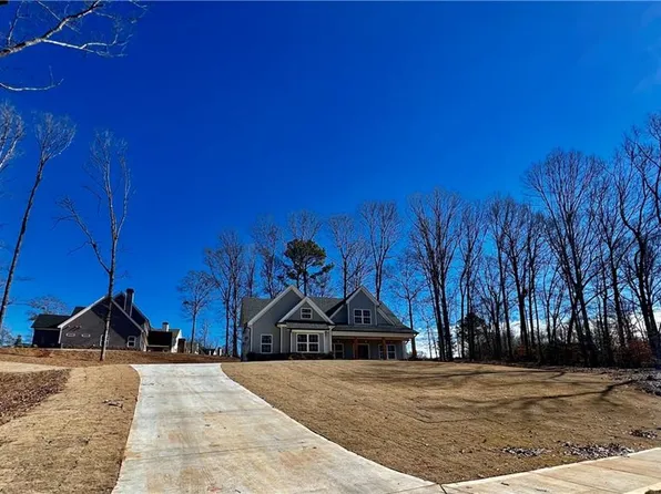 1574 Red Cedar Rd, Commerce, GA 30530