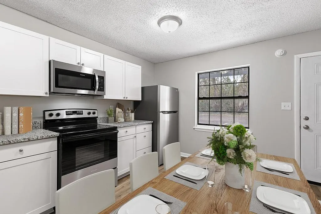 1 bed, 520 sqft, $1,090 — Photo 3