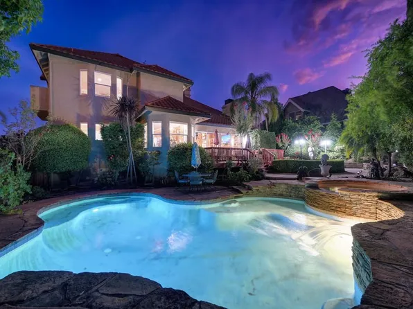 100 Hinkle Ct, Folsom, CA 95630