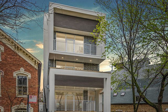 1st image of 1534 N Honore St #1
