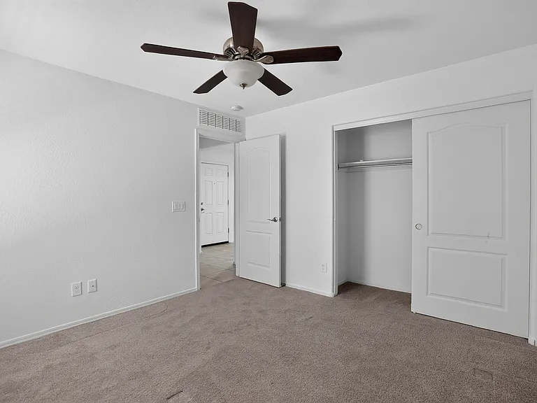 15772 W Shaw Butte Dr — Photo 12