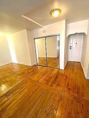 3rd image of 28-46 34th St #2E
