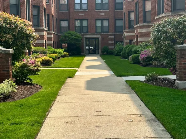 6849-75 S Crandon Ave, Chicago, IL