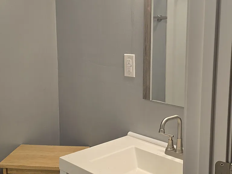 829 Richard Ave — Photo 20