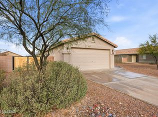 5556 S Desert Redbud Dr, Tucson, AZ 85757