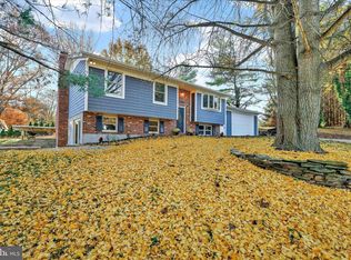 7006 Sheldon Ln, Sykesville, MD 21784