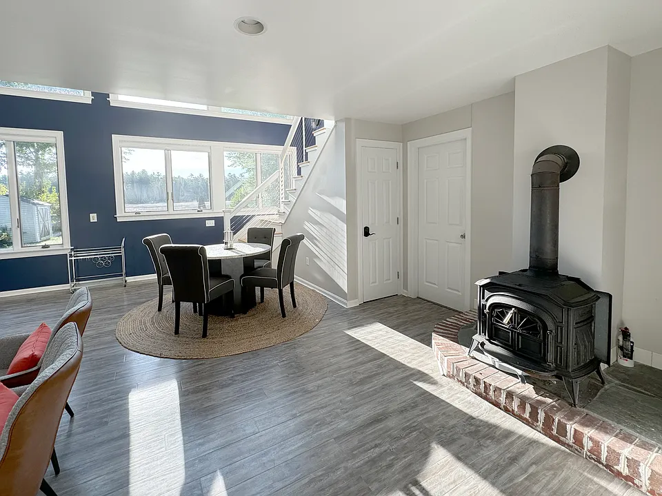 28 Clairmont Rd
