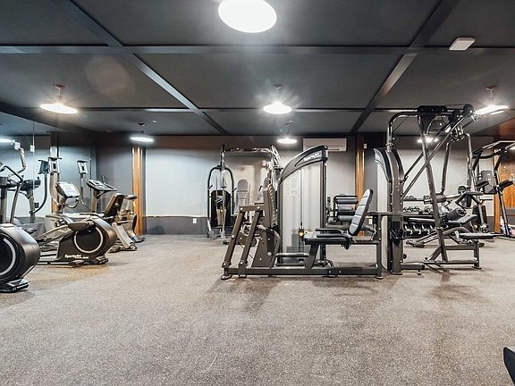 4th image of 115 Stanwix St #670