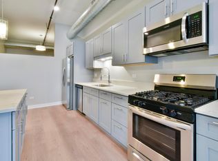 25 W Hubbard St #401, Chicago, IL 60654