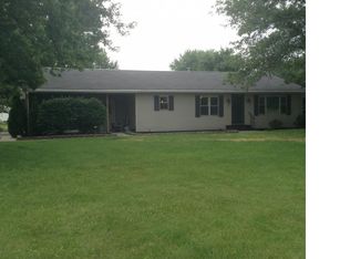 1715 W Breese Rd, Lima, OH 45806