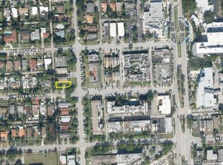 18 NW 169th St, North Miami Beach, FL 33169