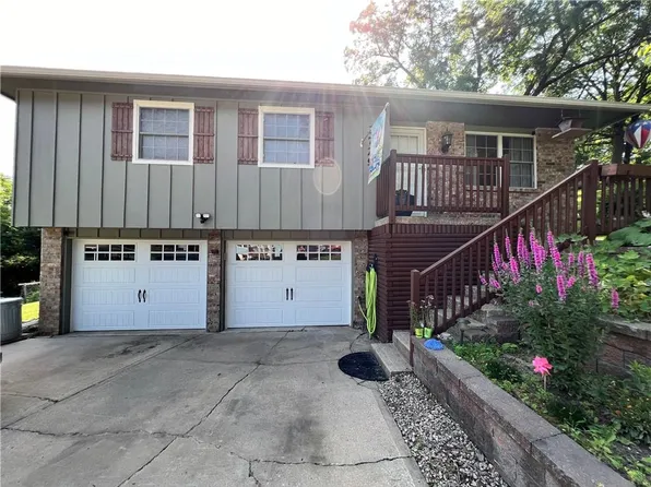 3729 N Prospect Ave, Kansas City, MO 64116