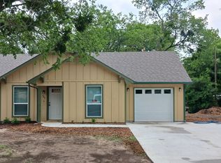 505 S 3rd Ave, Madill, OK 73446