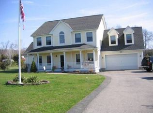 11 Farm Meadows Rd, Columbia, NJ 07832