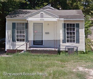 1st image of 2932 Fulton St