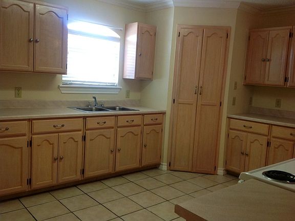 5th image of 730 Royal Palm Dr