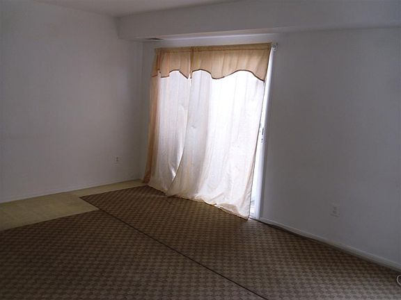 2nd image of 14765 Tamarack Pl