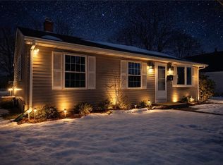 70 Manistee St, Pawtucket, RI 02861