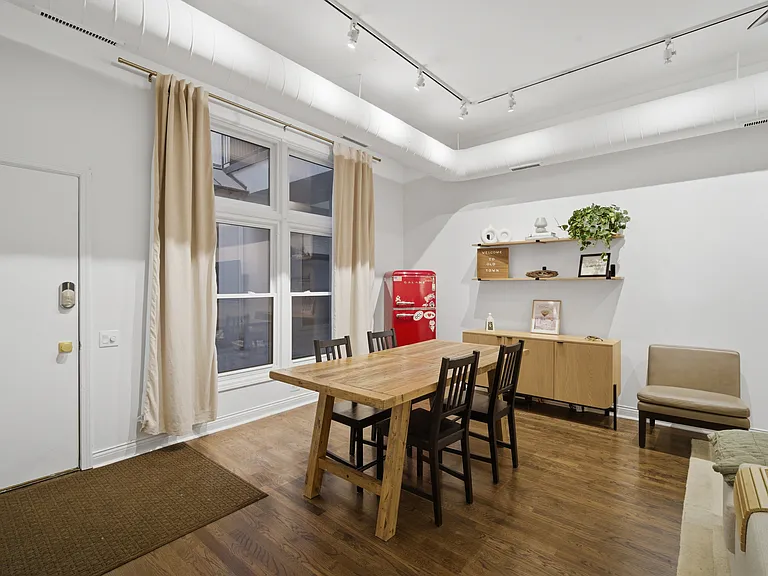1448 N Orleans St #1D — Photo 4