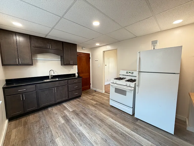 92 Alsace Ave #2 — Photo 10